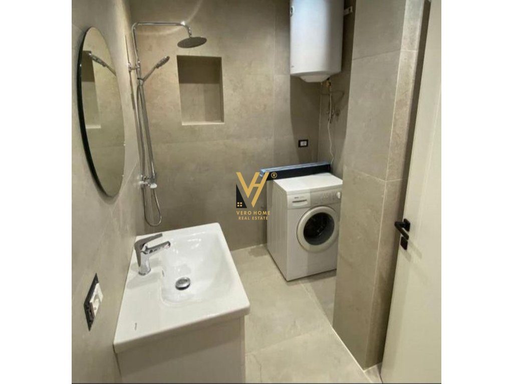 JEPET ZYRE 72 M2 ME QIRA TE KIKA 1, KOMUNA E PARISIT 750 EURO 3