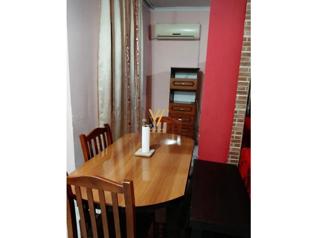 Jepet Apartament 2+1 me qera te Pallati me Shigjeta 90 m2 3