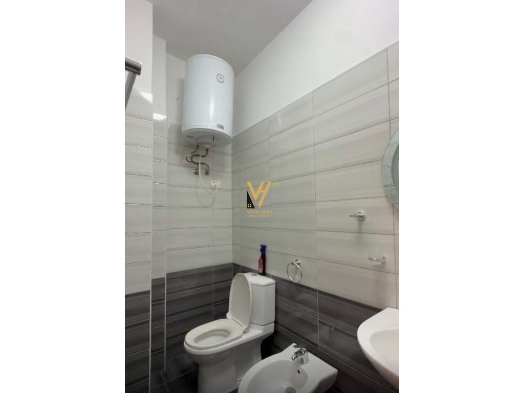 JEPET APARTAMENT 1+1+BLK ME QIRA TE KODRA E DIELLIT 1-500 EURO 4