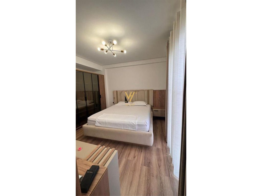 JEPET APARTAMENT 3+1+2+BLK ME QIRA NE FRESK,RR.E TELEFERIKUT 650 EURO 3