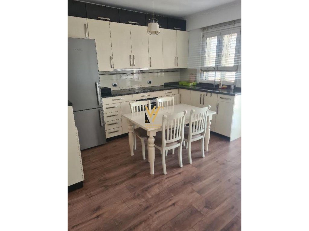 JEPET APARTAMENT 2+1+2+BLK ME QIRA TEK RRUGA KAVAJES 60.000 LEKE 2