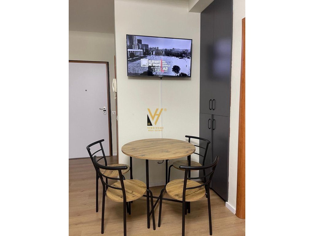 JEPET APARTAMENT 1+1 ME QIRA TE KOMUNA E PARISIT 600 EURO 2