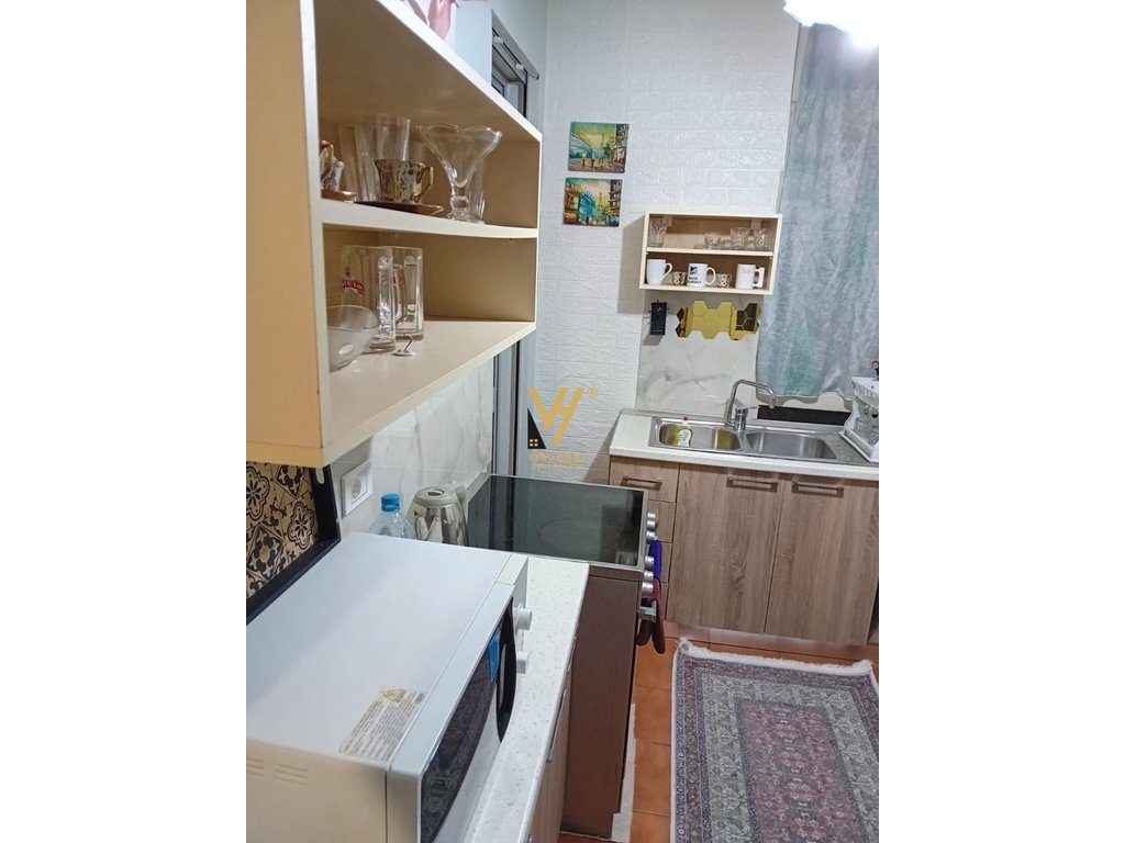 JEPET APARTAMENT 1+1+BLK ME QIRA TE PAZARI I RI 520 EURO 4