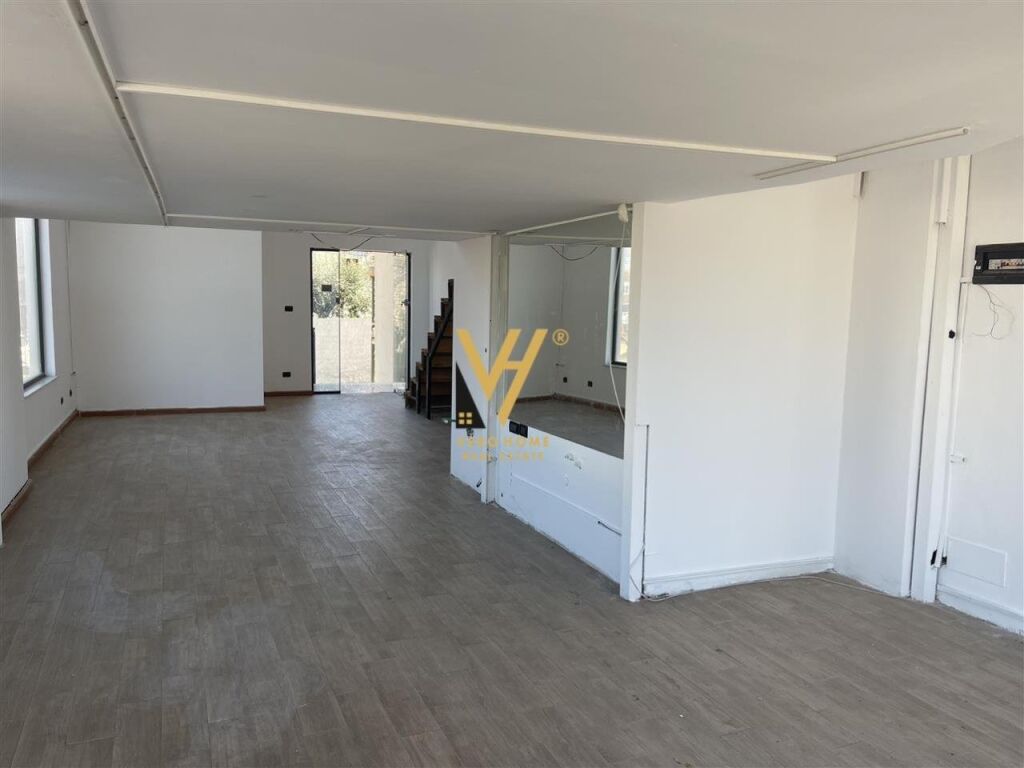 Shitet ambjent duplex te Ambasada Amerikane 80 m2