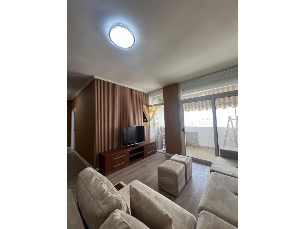 JEPET APARTAMENT 2+1+BLK ME QIRA TE KOMUNA E PARISIT 70.000 LEKE 2