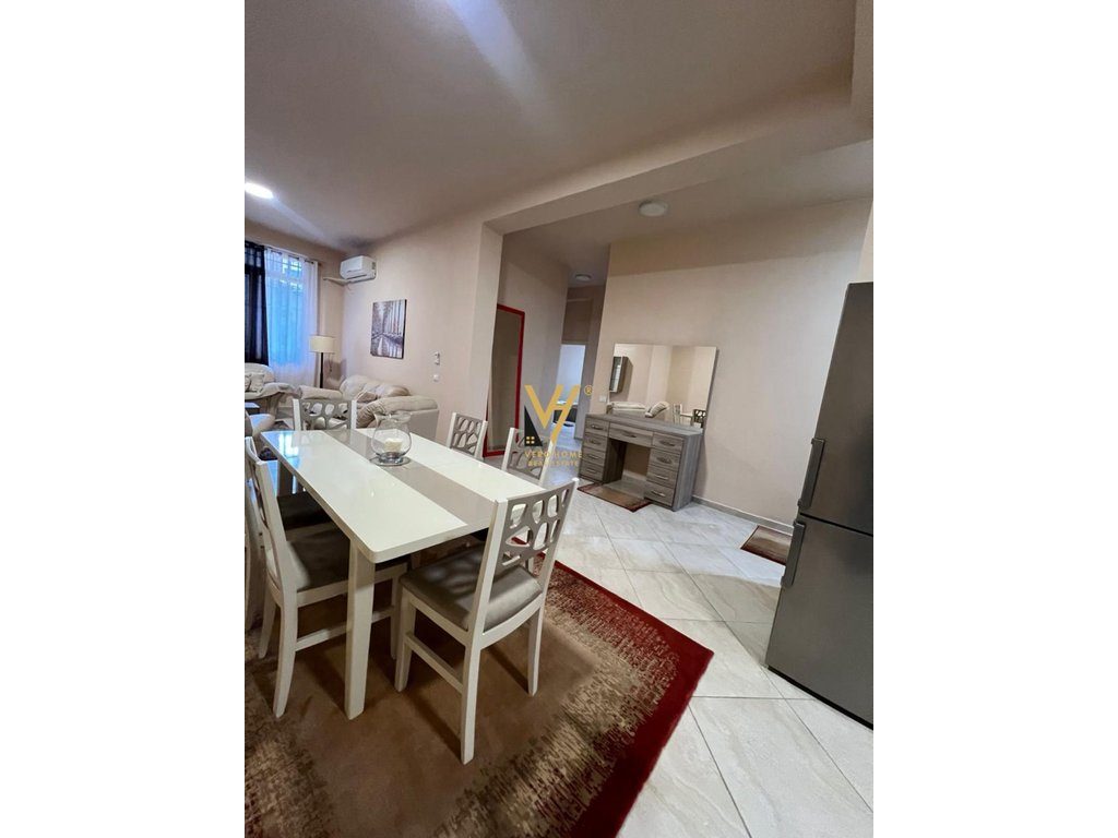 JEPET APARTAMENT 2+1+BLK ME QERA TE FRESKU 50.000 LEKE 2