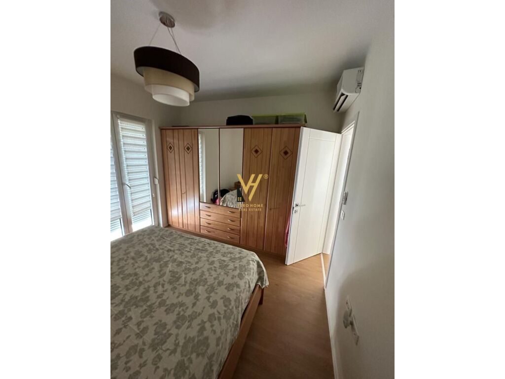 Jepet Apartament 2+1+ballkon+post parkimi me qera te Liqeni i Thate 84 m2 3