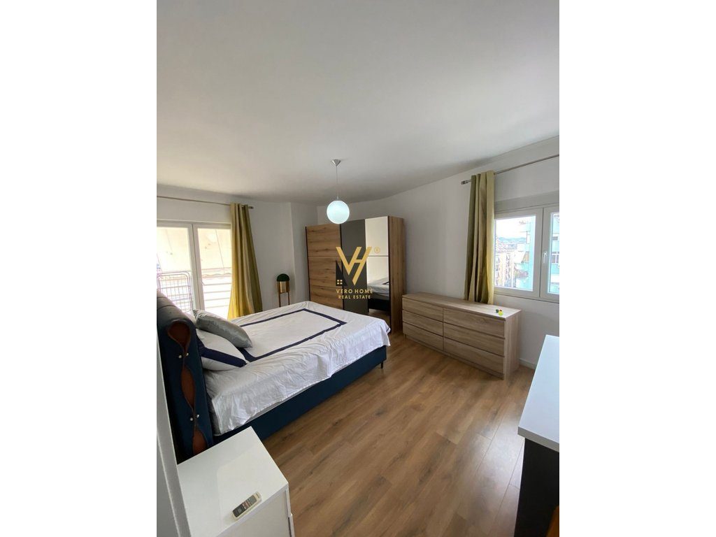 SHITET APARTAMENT 2+1+2+BLK TE KOMUNA E PARISIT 260.000 EURO 3
