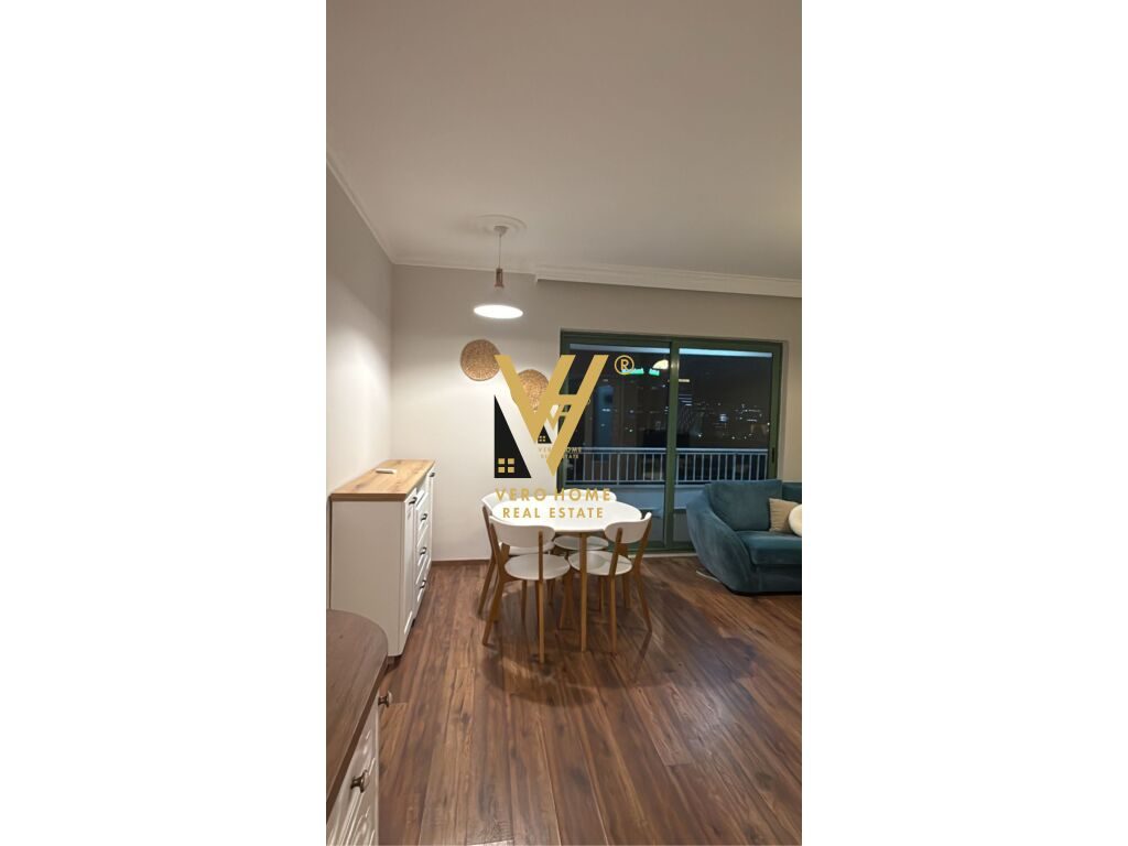 JEPET APARTAMENT 2+1+BLK ME QERA NE BLLOK 1.200 EURO 2