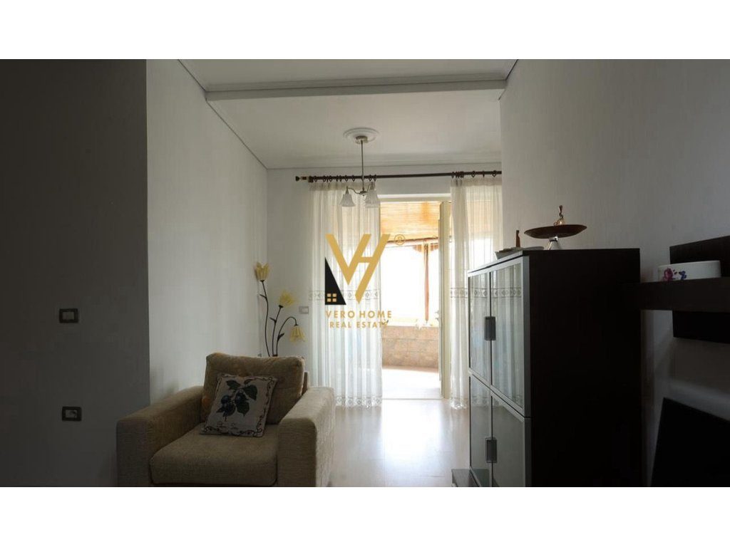 OKAZION!! SHITET APARTAMENT 2+1+BLK TE RR.TODI SHKURTI, GRANDI 19.000.000 LEKE 4
