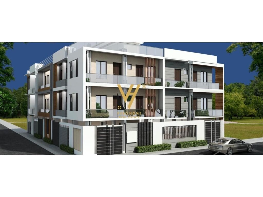 Shitet Hotel tre kateshe ne Sarande 630 m2