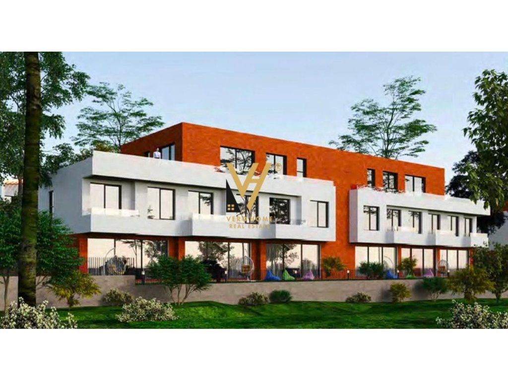 SHITET VILE NE RESIDENCEN CUCI 3, MJULL BATHORE 372.640 EURO