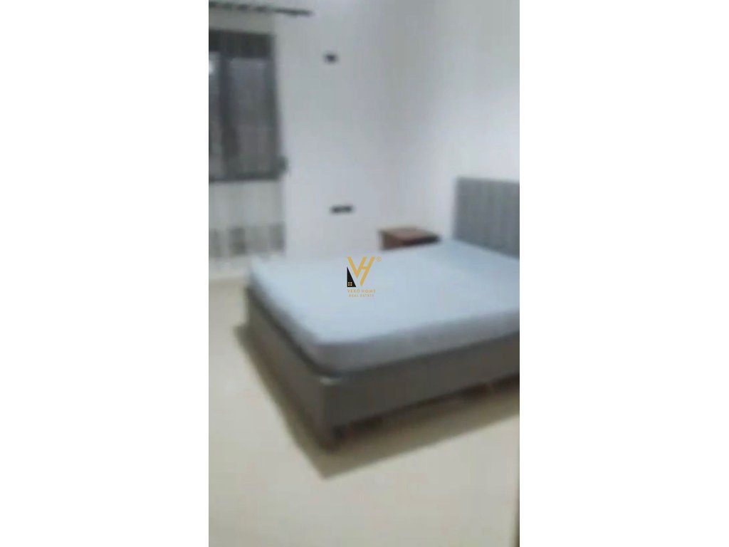 JEPET APARTAMENT 2+1 ME QIRA TE SHKOLLA E BASHKUAR 45.000 LEKE 3