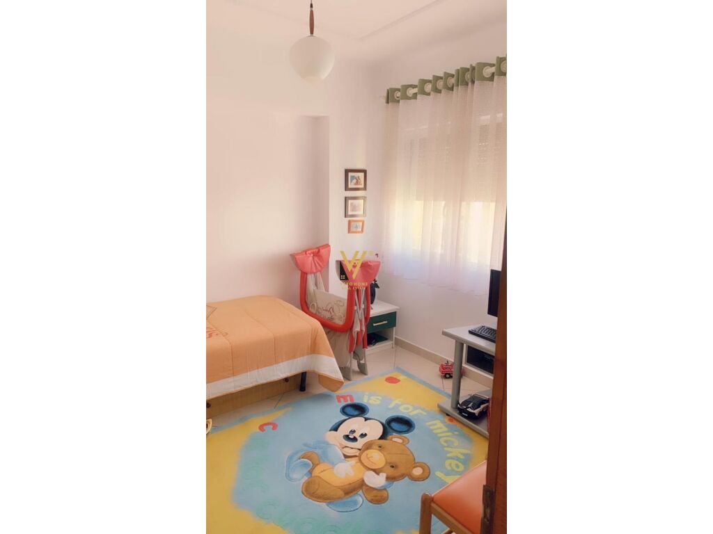 Jepet Apartament 2+1+ballkon me qera te Myslym Shyri 120 m2 3