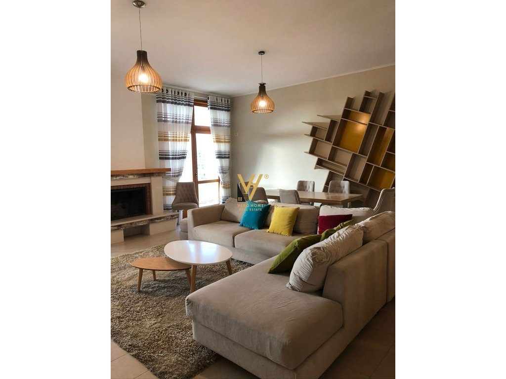 SHITET APARTAMENT 4+1+2+VERANDE TE KOPSHTI ZOOLOGJIK 550.000 EURO 2