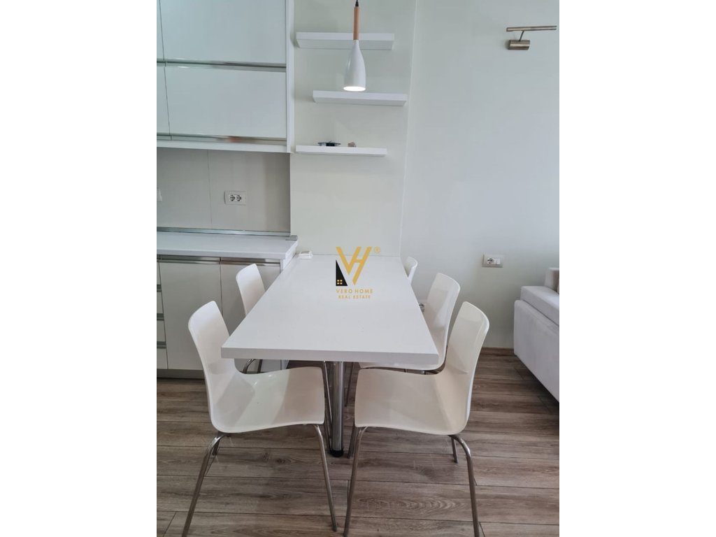 JEPET APARTAMENT 1+1+BLK ME QERA NE ASTIR 40.000 LEKE 3