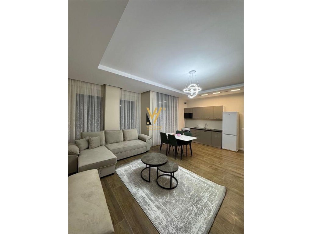 JEPET APARTAMENT 2+1 ME QERA TE ISH SHESHI SHQIPONJA 700 EURO