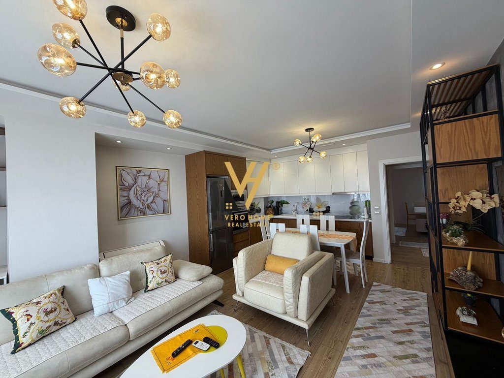 JEPET APARTAMENT 2+1+VERANDE ME QIRA NE FRESK 600 EURO 2