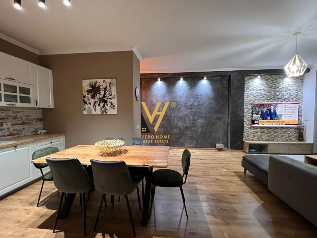 Jepet Apartament 2+1+2+post parkimi me qera te Kopshti Botanik 130 m2 2