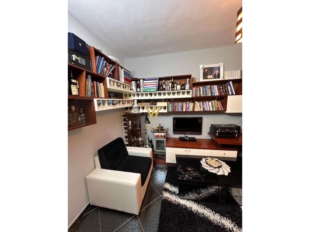 Jepet Apartament 3+1+ballkon me qera te Bulevardi i Ri 107 m2 3