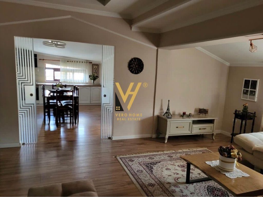 JEPET APARTAMENT 2+1 ME QERA TE RRUGA SIRI KODRA 600 EURO 3