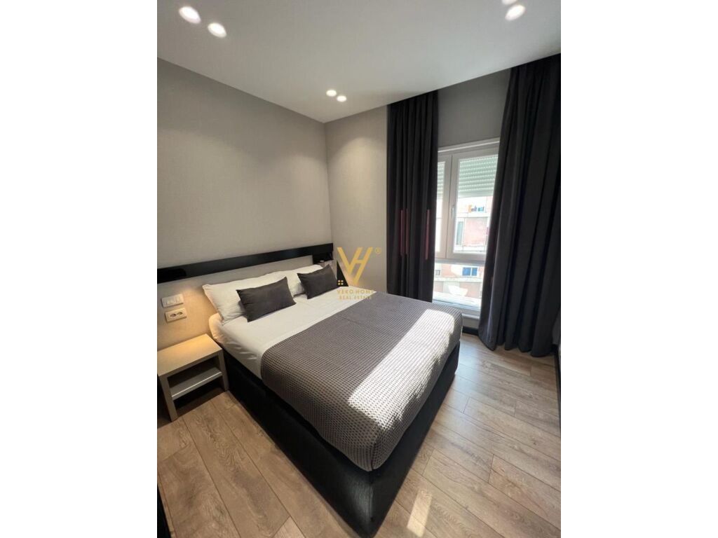 Jepet Apartament 2+1+ballkon me qera te Rruga e Barrikadave 64 m2 4