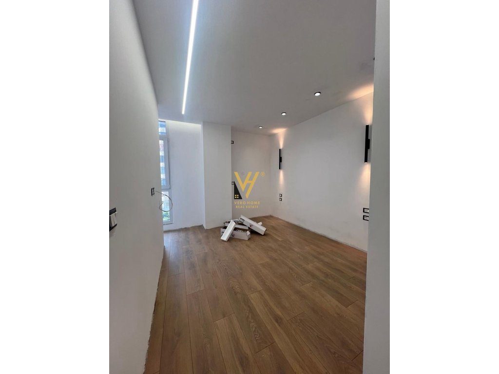 SHITET APARTAMENT 1+1 TE 21 DHJETORI 155.000 EURO
