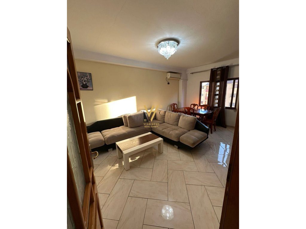 JEPET APARTAMENT 2+1+BLK ME QERA NE DON BOSKO 50.000 LEKE