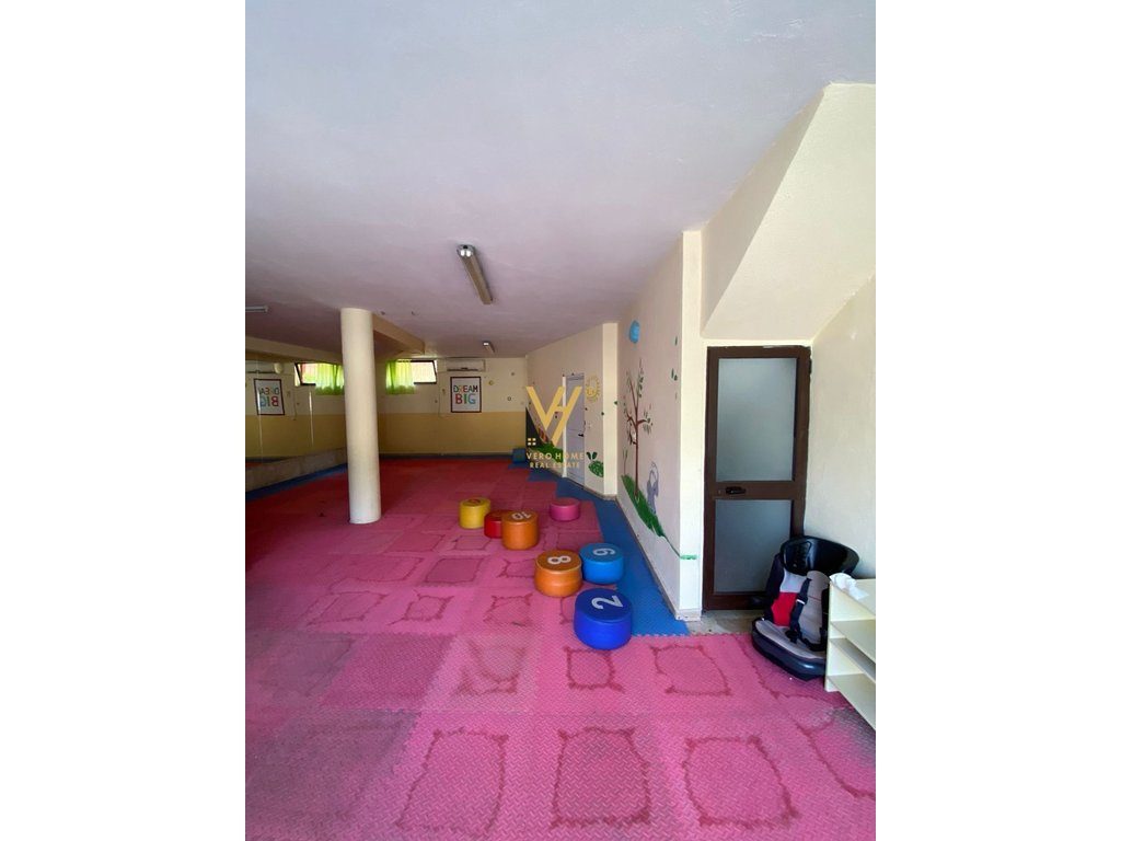 JEPET VILE 3 KATE ME QERA TE KOMUNA E PARISIT 5.000 EURO 3