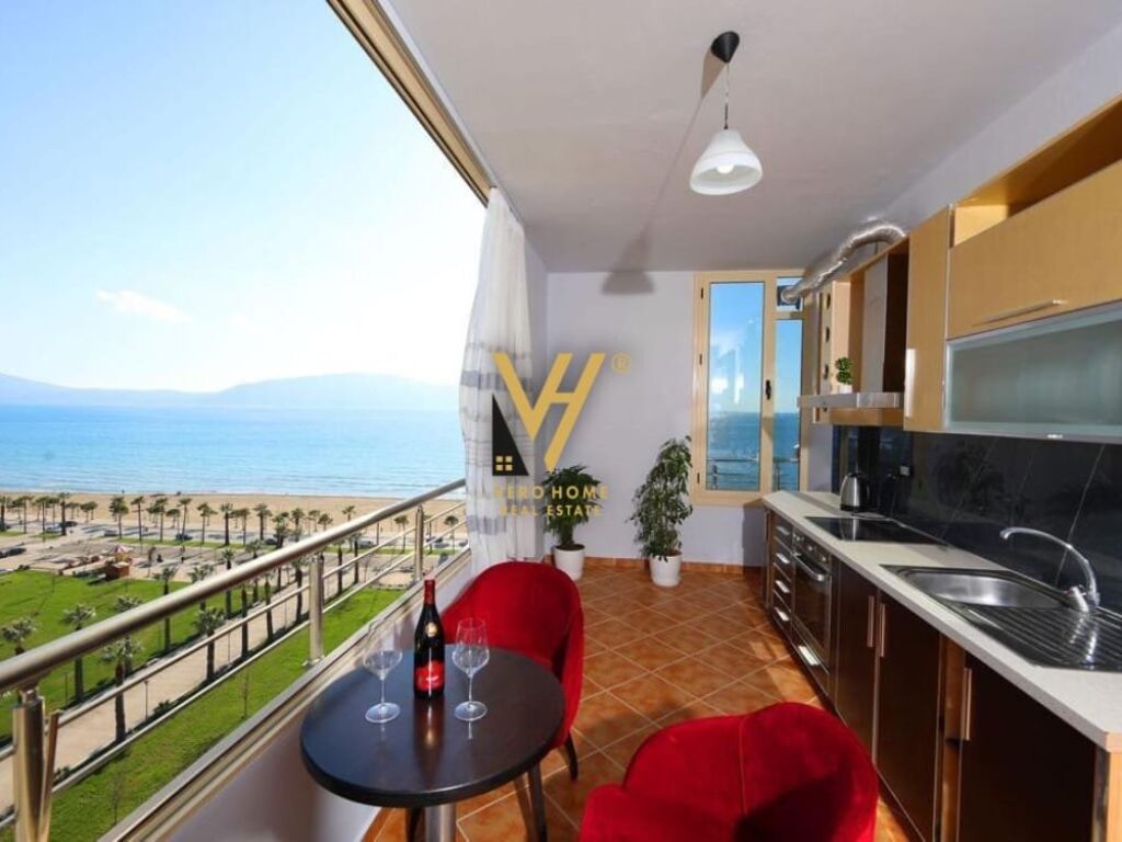 Shitet Apartament 2+1+2 ne Vlore 115 m2 4