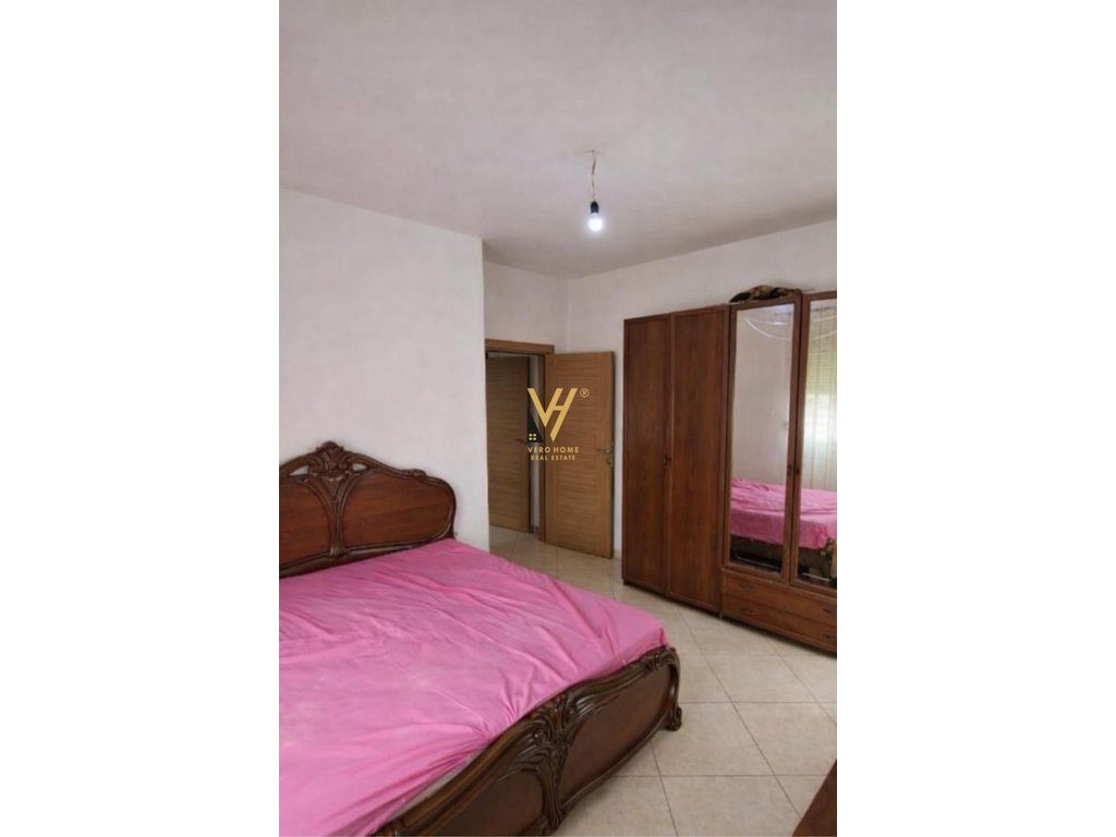 JEPET APARTAMENT 2+1+BLK ME QIRA NE YZBERISHT, MISTO MAME 450 EURO 2