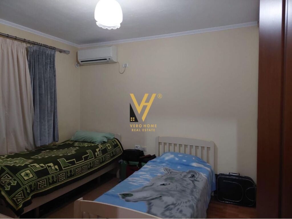 Shitet Apartament 1+1+ballkon ne Porcelan 100 m2 4