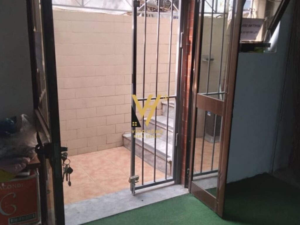 Shitet Njesi te Rruga Frederik Shiroka 67 m2