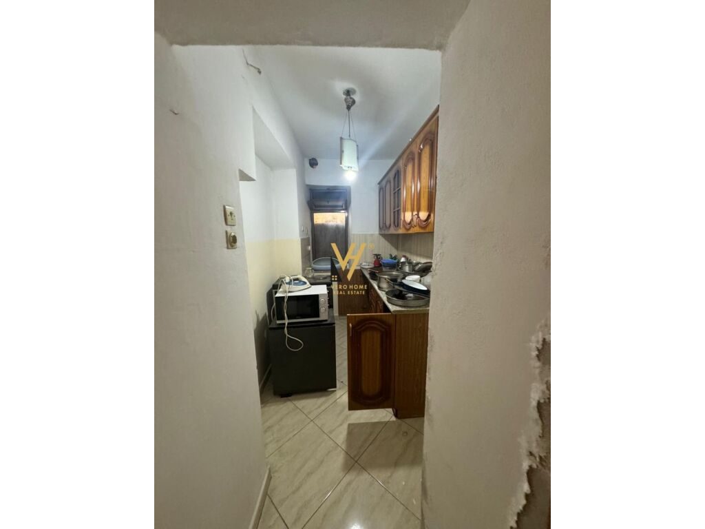 Shitet Ambient Biznesi te Joena , 21 Dhjetori 68 m2 3