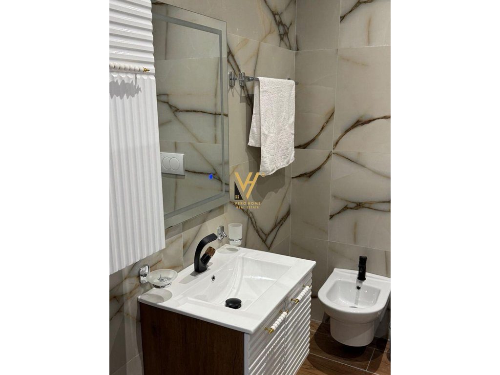 JEPET APARTAMENT 1+1 ME QIRA TE LIQENI I THATE 900 EURO 4