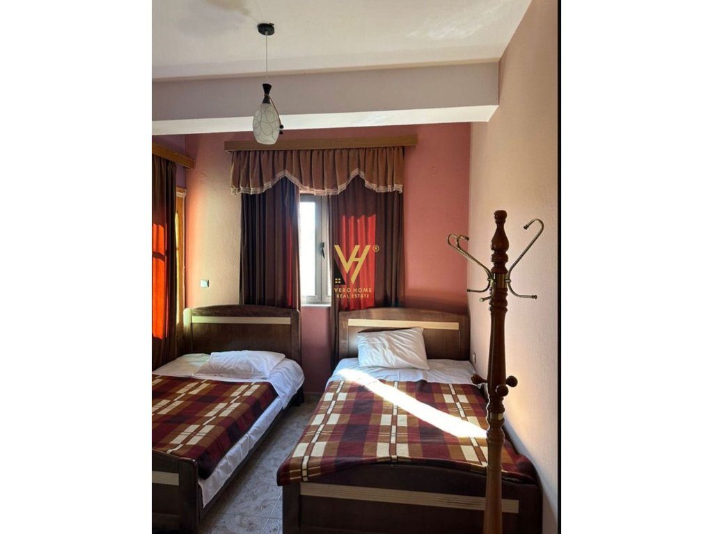 SHITET HOTEL BAR RESTORANT NE KORÇE 400.000 EURO