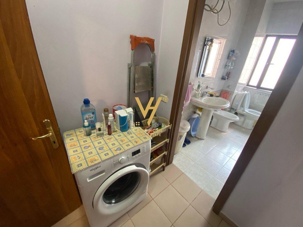 SHITET APARTAMENT 1+1+BLK TE KOMUNA E PARISIT 170.000 EURO 4