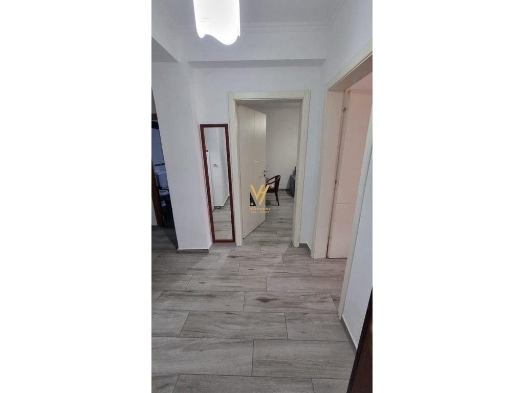 JEPET APARTAMENT 1+1 ME QIRA NE DON BOSKO 55.000 LEKE 4