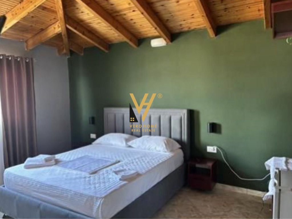 SHITET PAPAFINGO 3+1+3 NE SARANDE 255.000 EURO 3