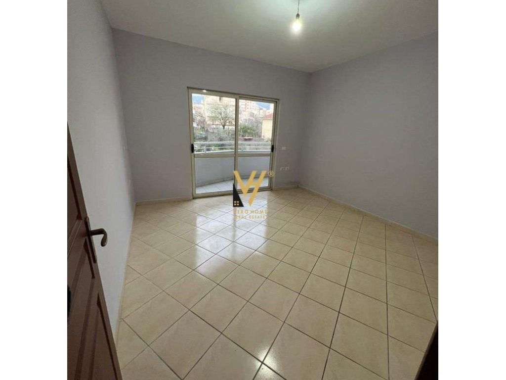 SHITET APARTAMENT 1+1 TE FRESKU 103.000 EURO 3