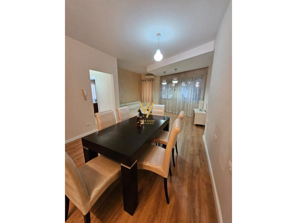 EKSKLUZIVE!! SHITET APARTAMENT 2+1+BLK TE RRUGA MINE PEZA 232.000 EURO 2
