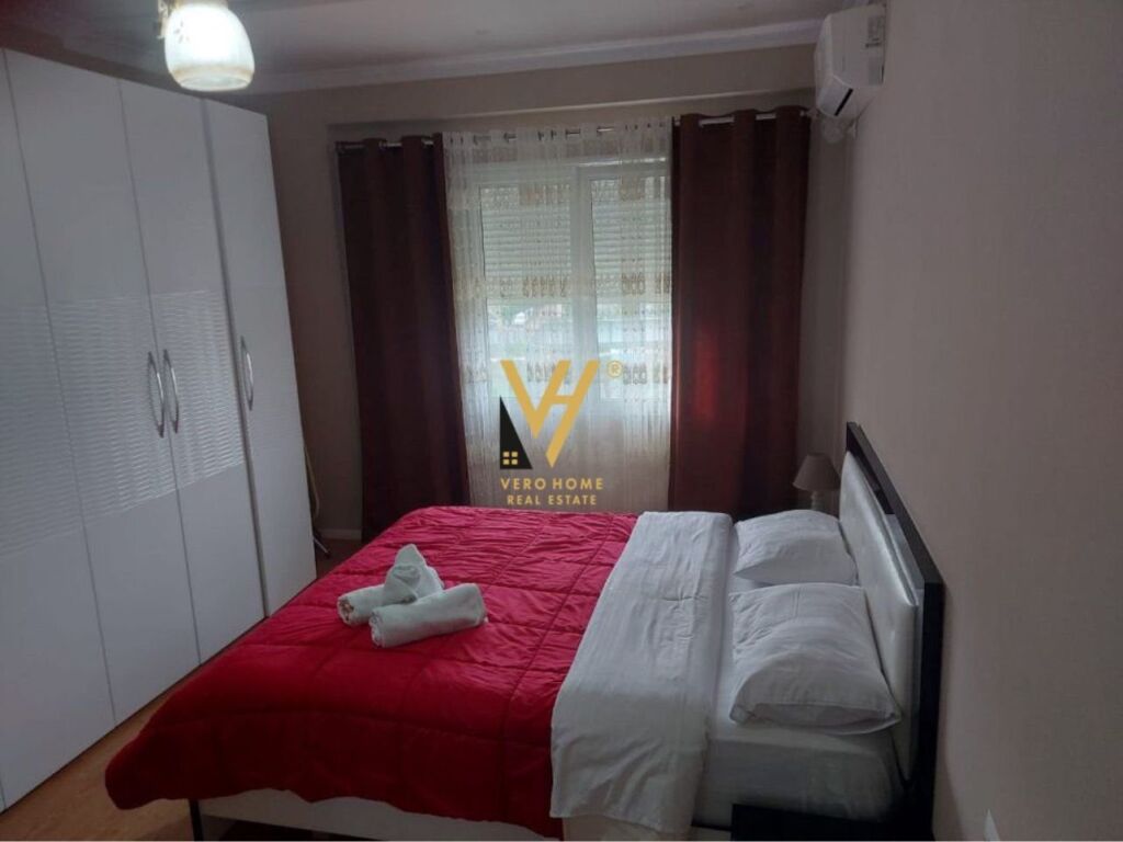 Jepet Apartament 2+1+ballkon me qera te Kopshti Botanik 93 m2 2