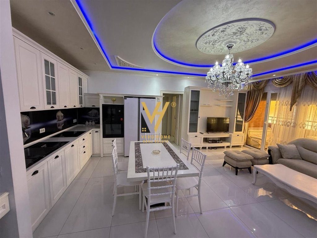 JEPET APARTAMENT 2+1+BLK ME QERA TE OXHAKU 1.000 EURO 2