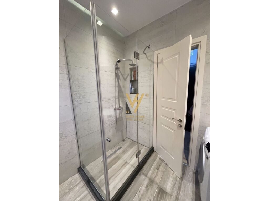 Jepet apartament 1+1 me qera te Kopshti Botanik 75 m2 4