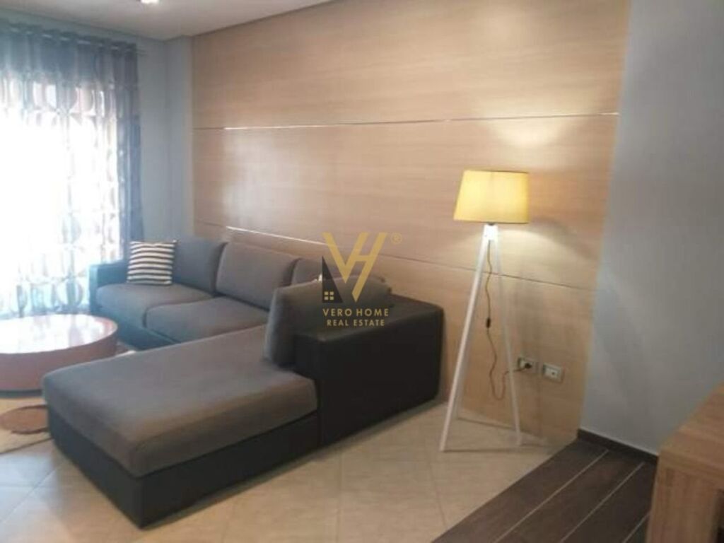 Shitet apartament 1+1+ballkon te Komuna e Parisit 78 m2 2