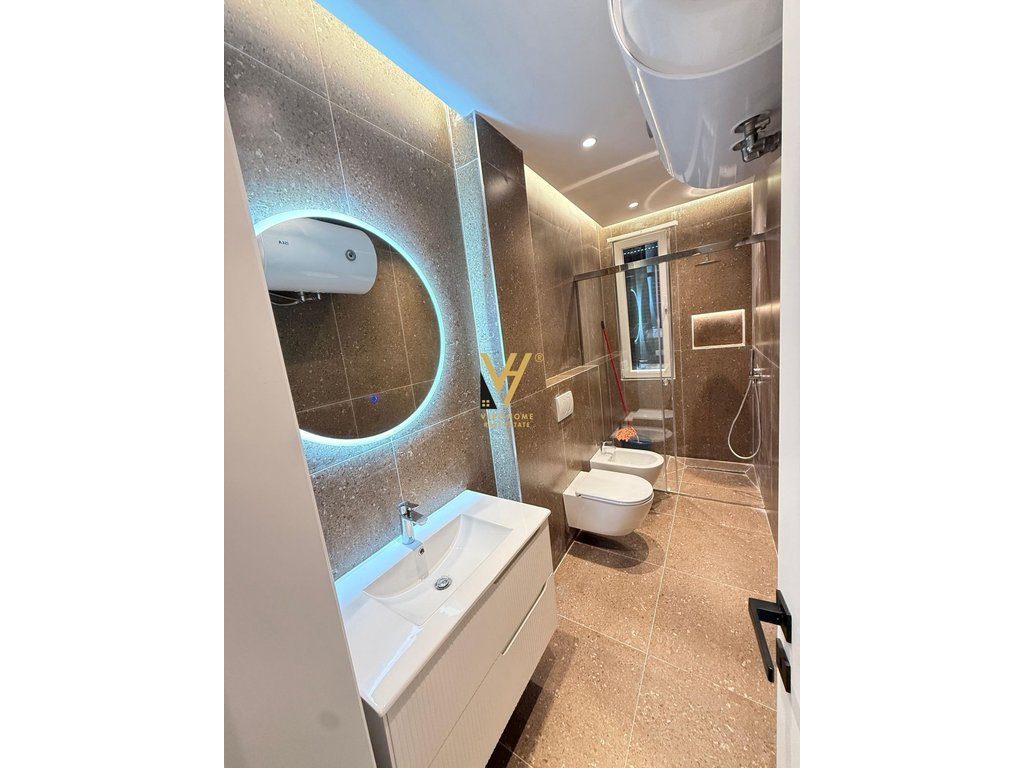 SHITET APARTAMENT 2+1+BLK TEK MARTENITETI I RI 235.000 EURO 4