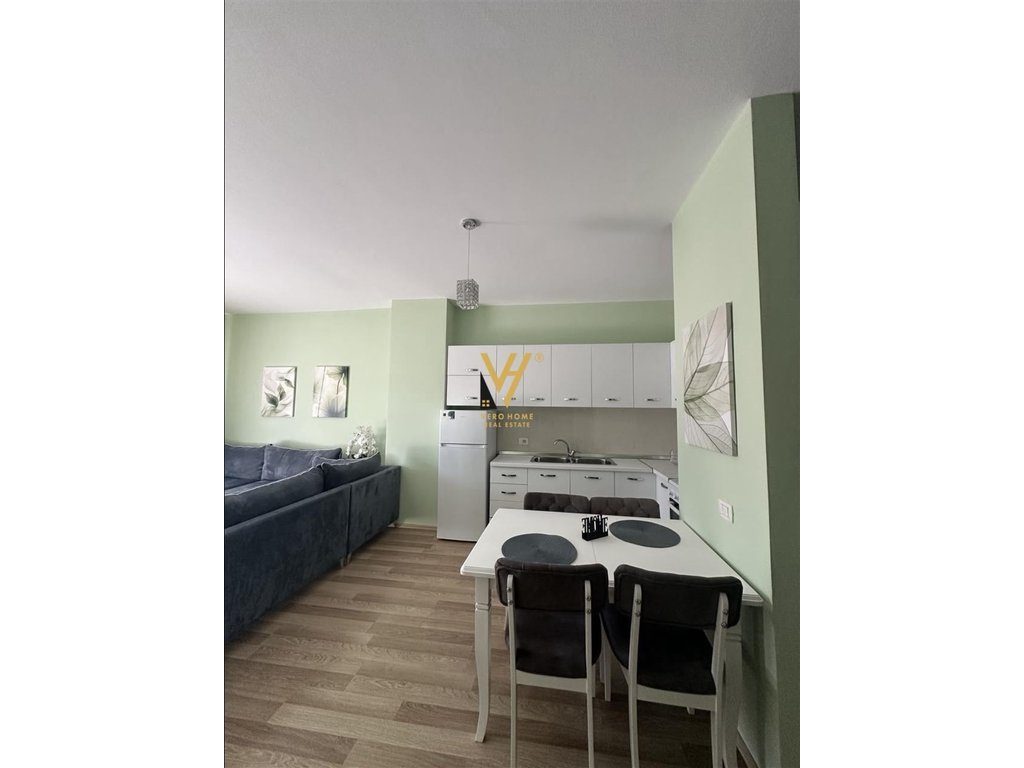 JEPET APARTAMENT 1+1+BLK ME QERA TEK TOPTANI 700 EURO 2