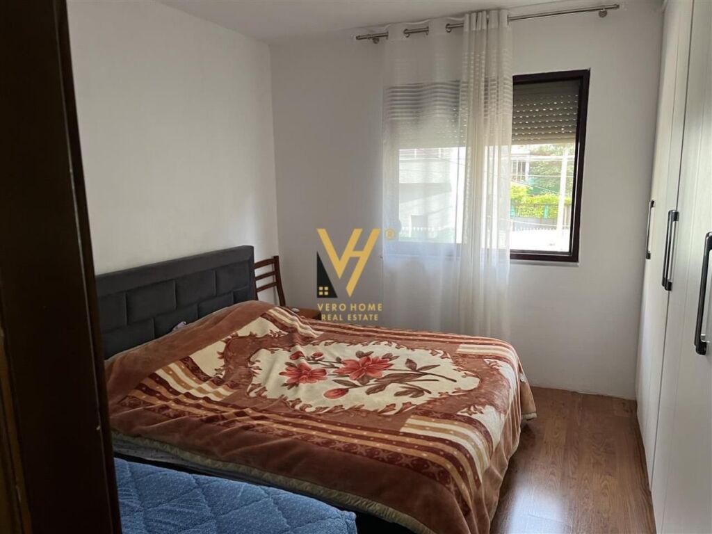 Shitet Apartament 2+1 te Rruga Niko Avrami 80 m2 2