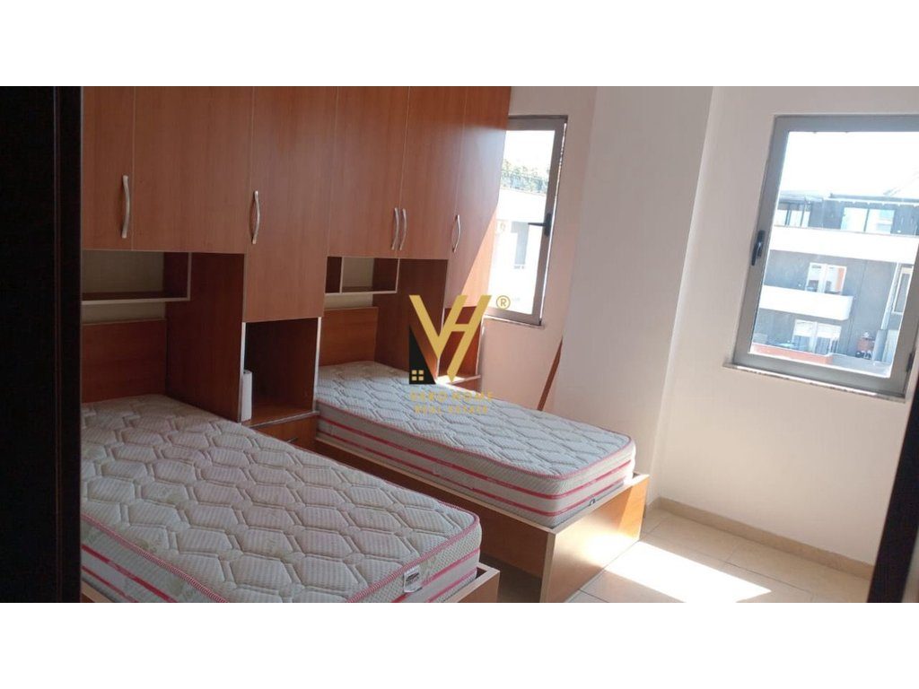 JEPET APARTAMENT 2+1+BLK ME QERA NE ASTIR 500 EURO 3
