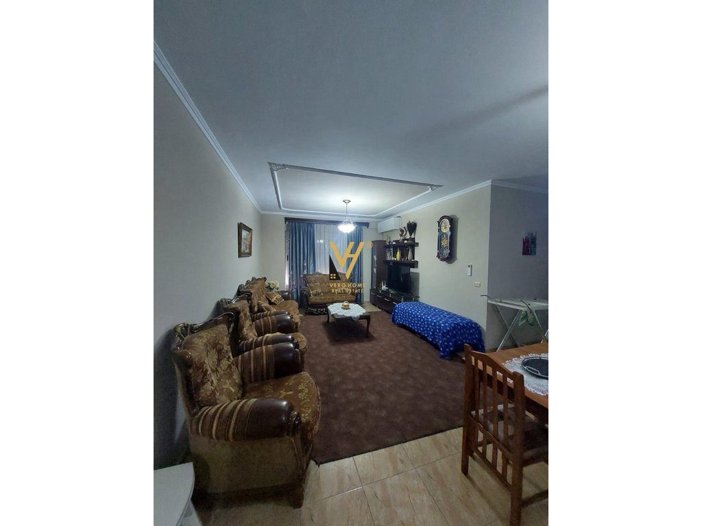 JEPET APARTAMENT 2+1+BLK ME QERA NE ASTIR 50.000 LEKE